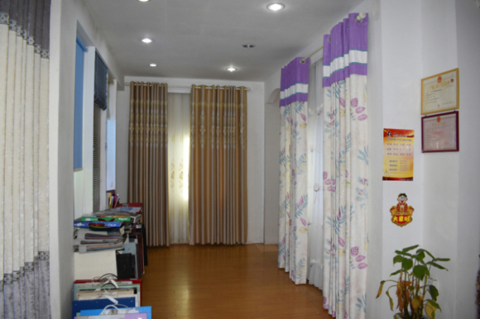 时尚居布艺 窗帘 墙纸