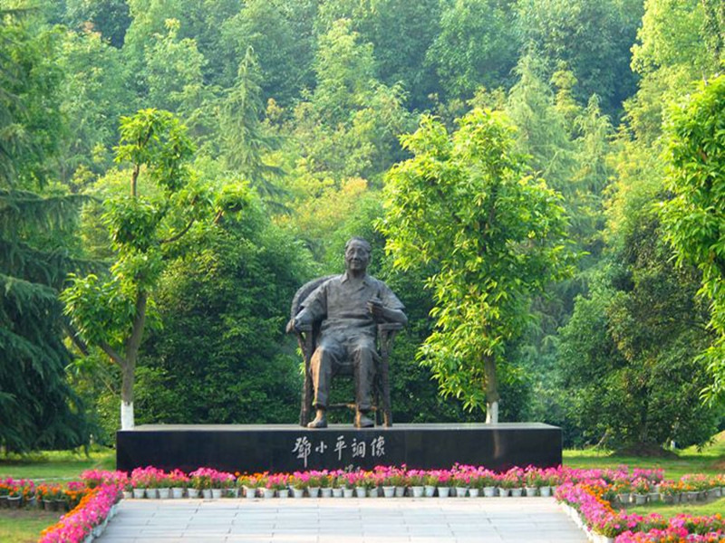 邓 小平铜像 邓 小平铜像