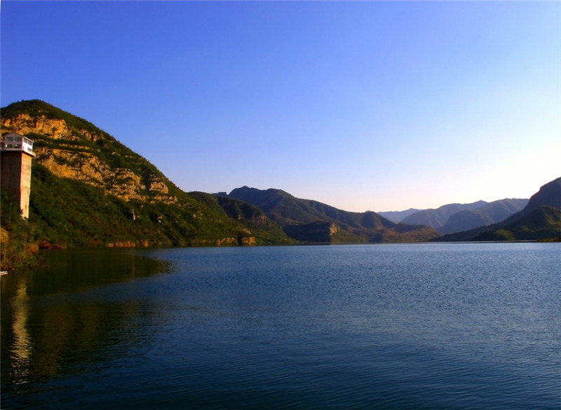 有限公司 > 鶴壁風景 > 千鶴湖 千鶴湖(原盤石頭水庫)又名仙鶴湖